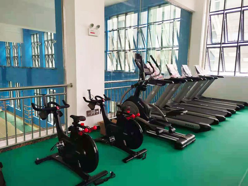 部队体能训练器材-广西KS娱乐体育体育健身器材有限公司